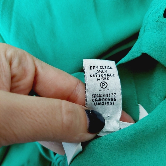 Diane Von Furstenberg Vintage Silk Mid- Length Dress P514 - Picture 10 of 10